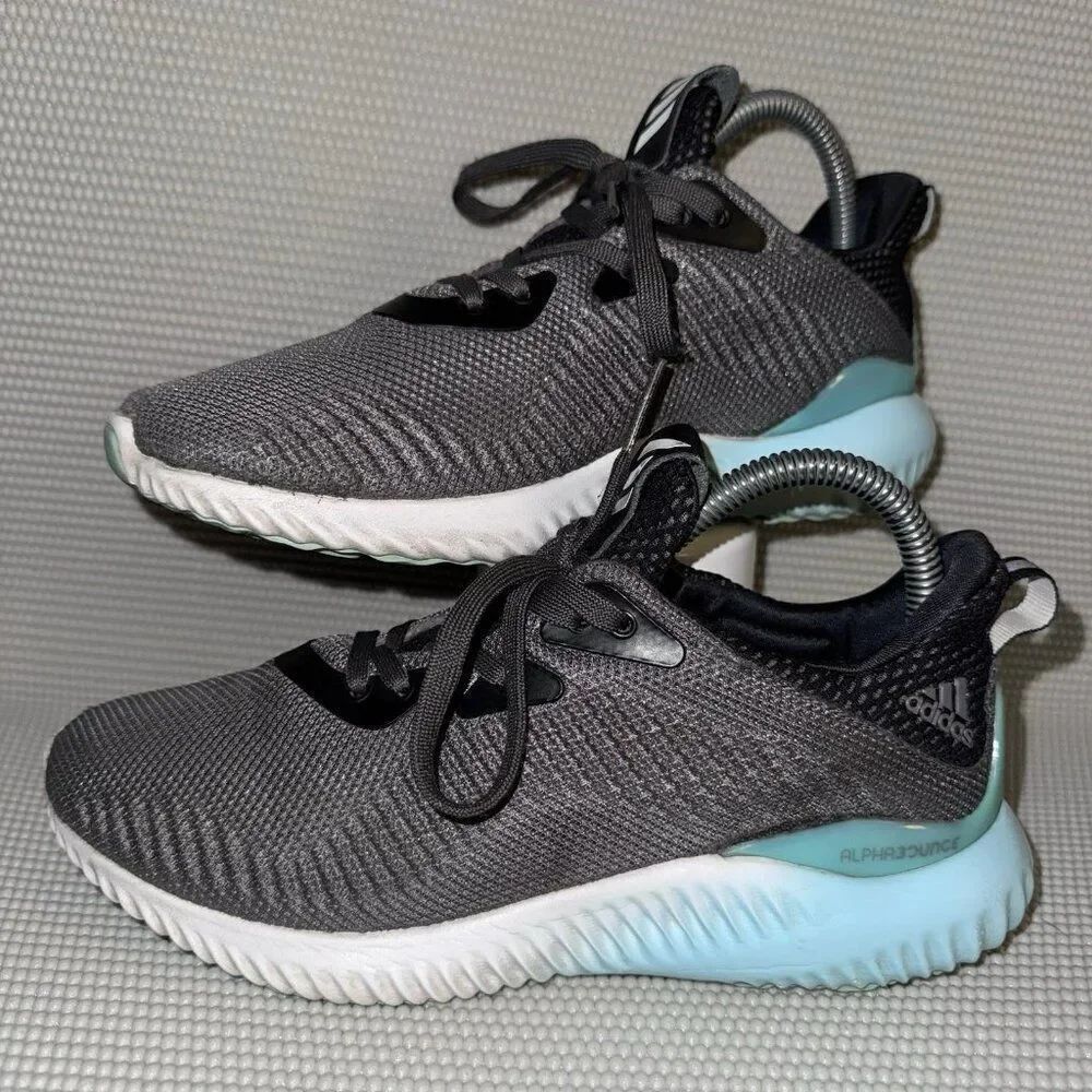 Adidas Alphabounce Gray Mesh Blue Sole Athletic Casual Sneakers Women’s Size 6